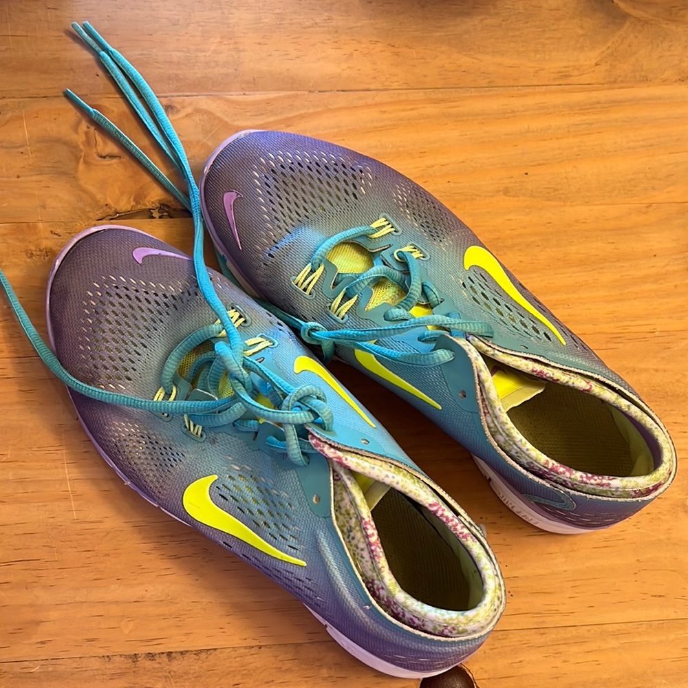 Nike shoes